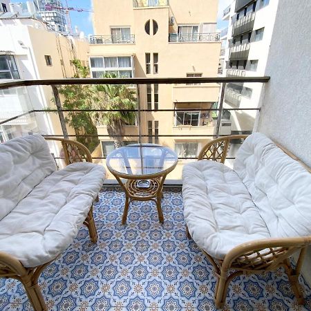 Sea Suites Tel Aviv Exterior foto